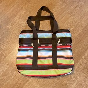 Lesportsac medium tote, barely used, great condition